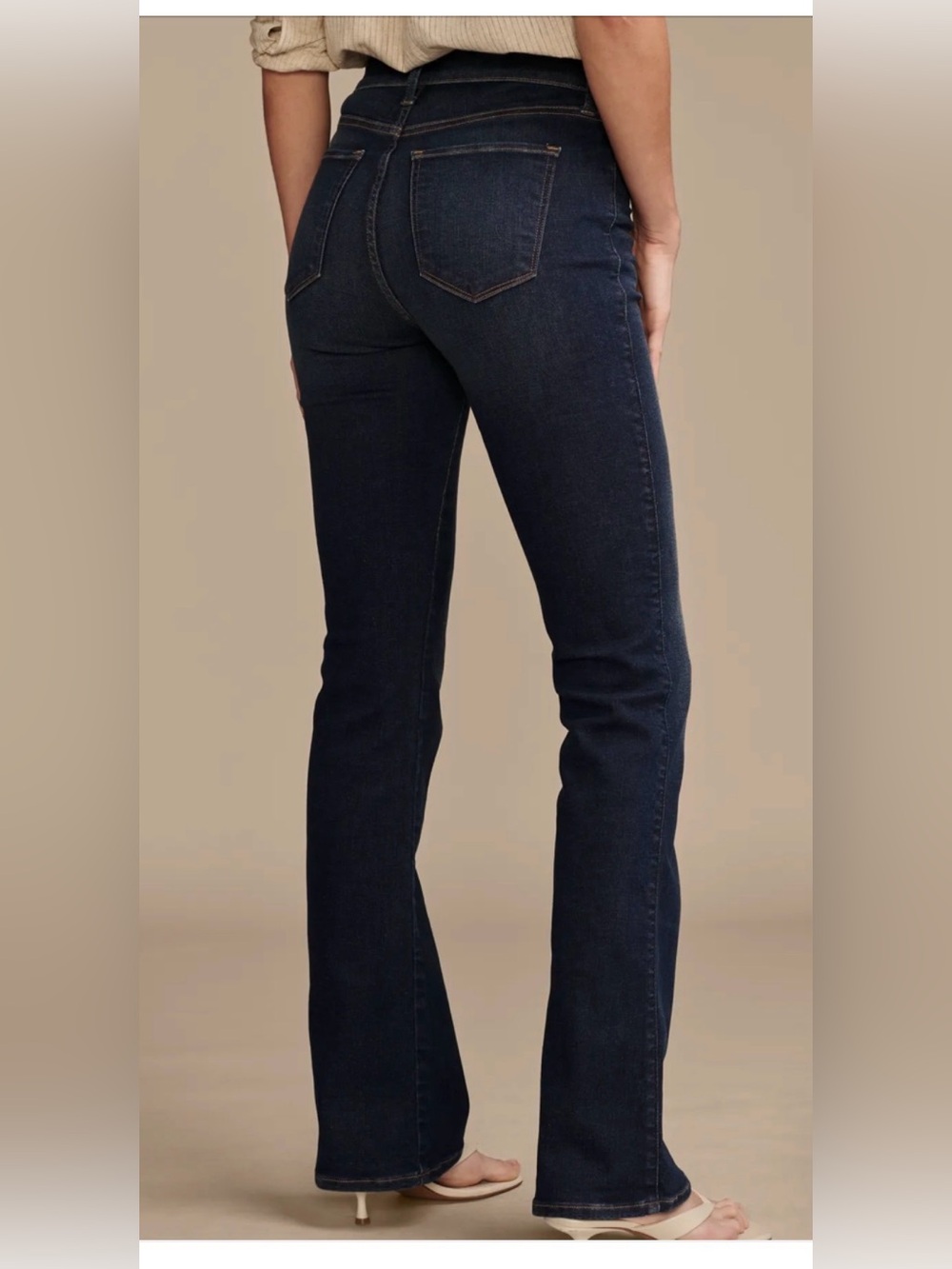 EUC Lucky Brand Uni Bootcut Jeans - Picture 2 of 9